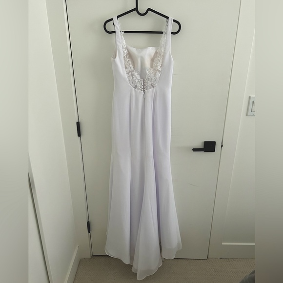 Minimalistic mermaid wedding dress 💖 - Picture 6 of 7